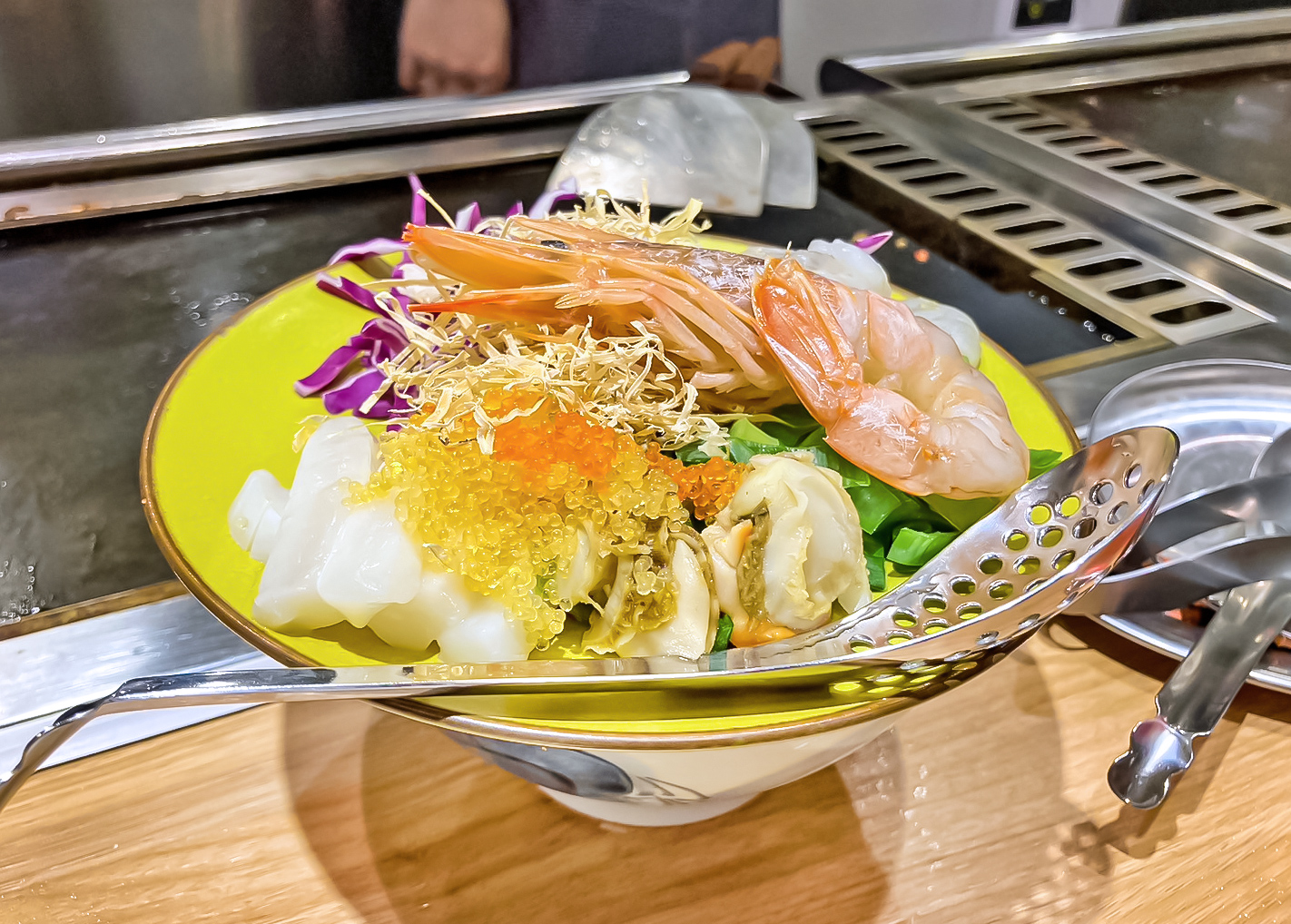 元祖海老出汁もんじゃのえびせん 野毛店】濃厚な旨味・香り・ぷりぷり